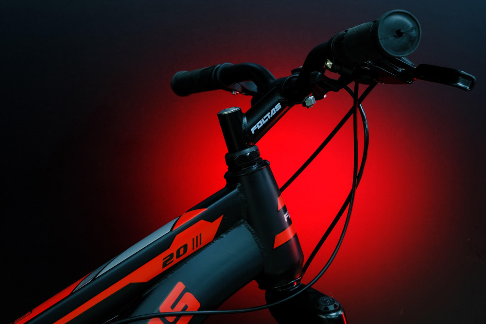 FOLTAS 20 Матовый Чёрный/Красный