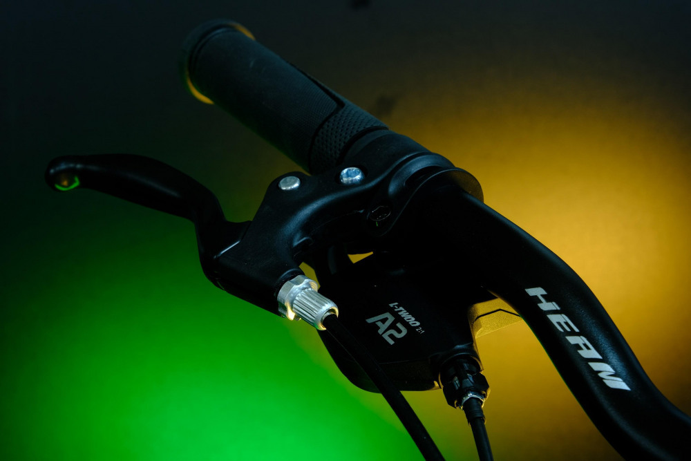 Heam First 247 Матовый Чёрный/Зелёный